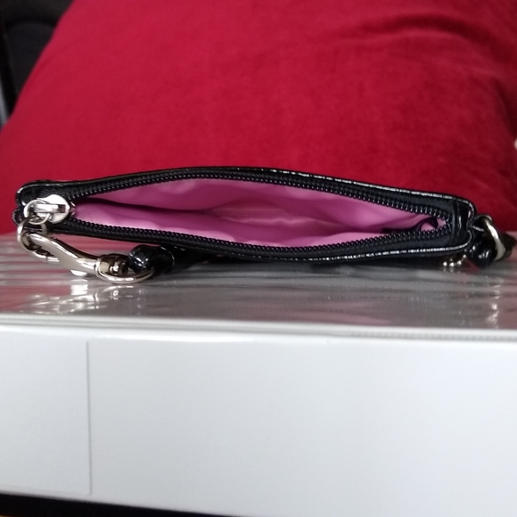 Coach Poppy Wristlet - Picture 3 of 8